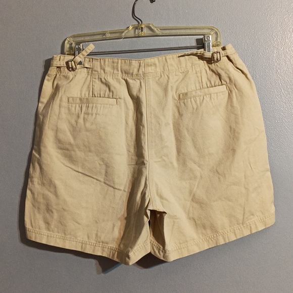 J. KHAKI women's tan size 14 shorts - Picture 16 of 17
